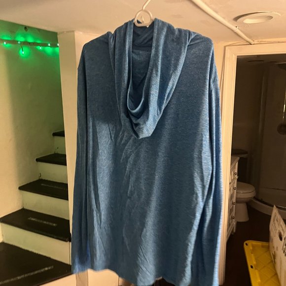 Lululemon Workout Sweatshirt, Light / Sky Blue - Picture 6 of 6